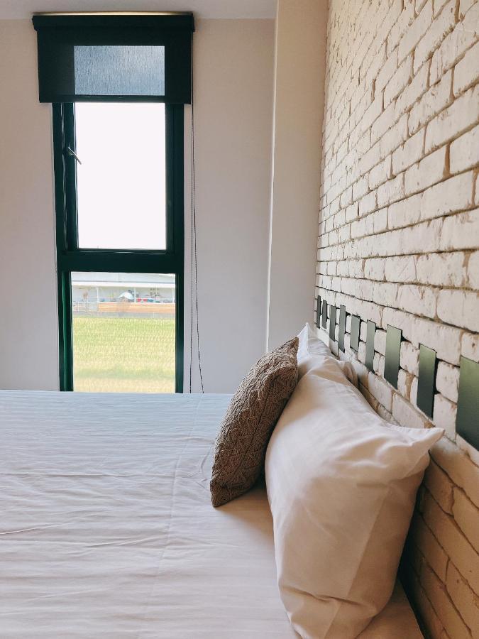 Wei Wei Chu B&B Zhuangwei Εξωτερικό φωτογραφία